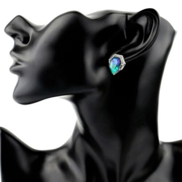 Crystal Style Boho Earrings - Picture 2 of 6